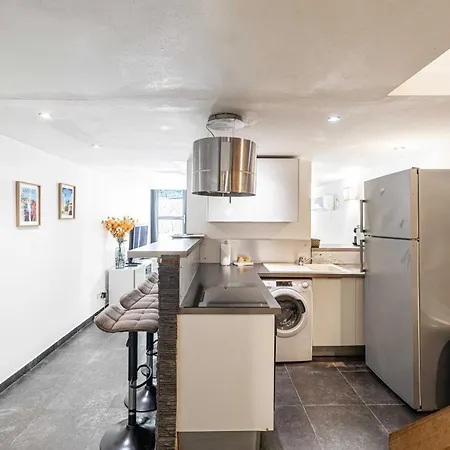 Modern Air-conditioned 2br-8p - Appartement Cannes